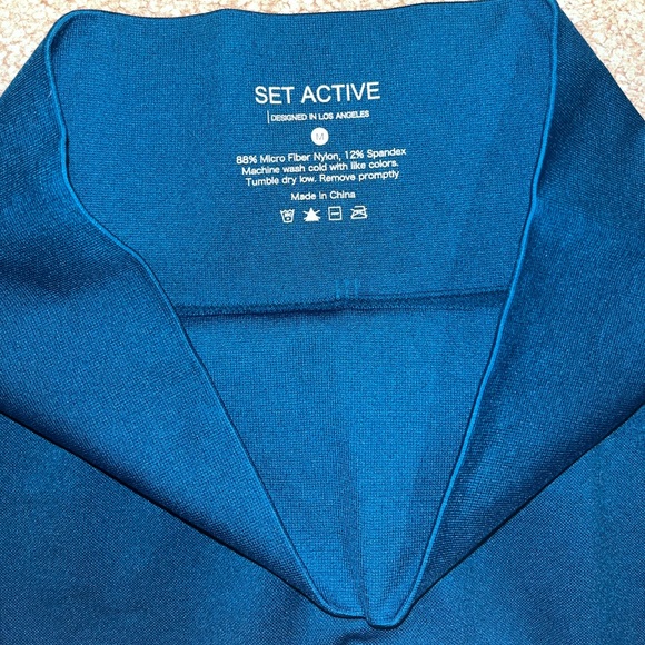 Set Active Sculptflex Leggings in Cove - Picture 2 of 2